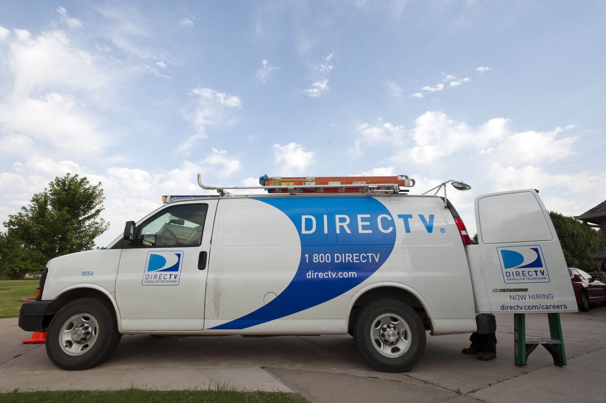 DirecTV Hopes To Win Back Customers By Offering A Free New Service TheStreet DirecTV Hopes To Win Back Customers By Offering A Free New Service TheStreet