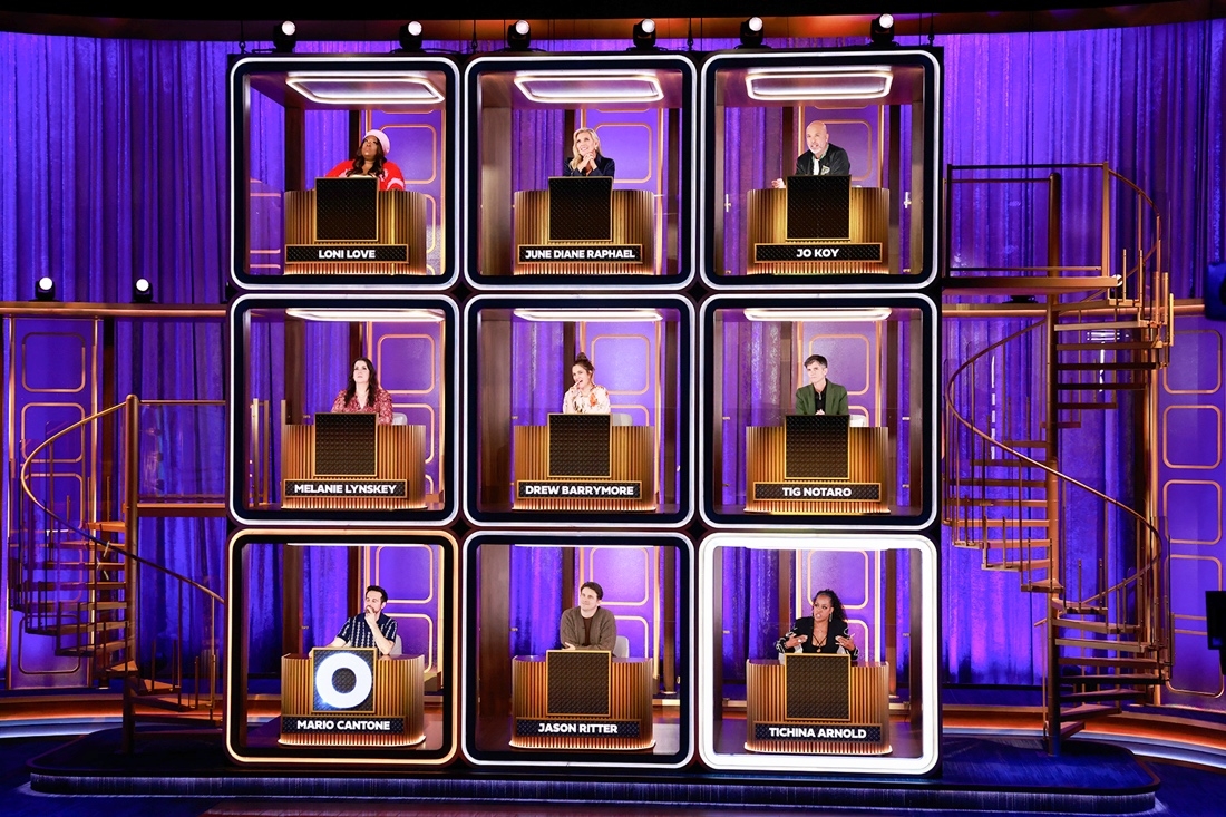 Paramount Press Express HOLLYWOOD SQUARES TO AIR AT A SPECIAL TIME ON WEDNESDAY FEB 26 10 00 11 00 PM ET PT 