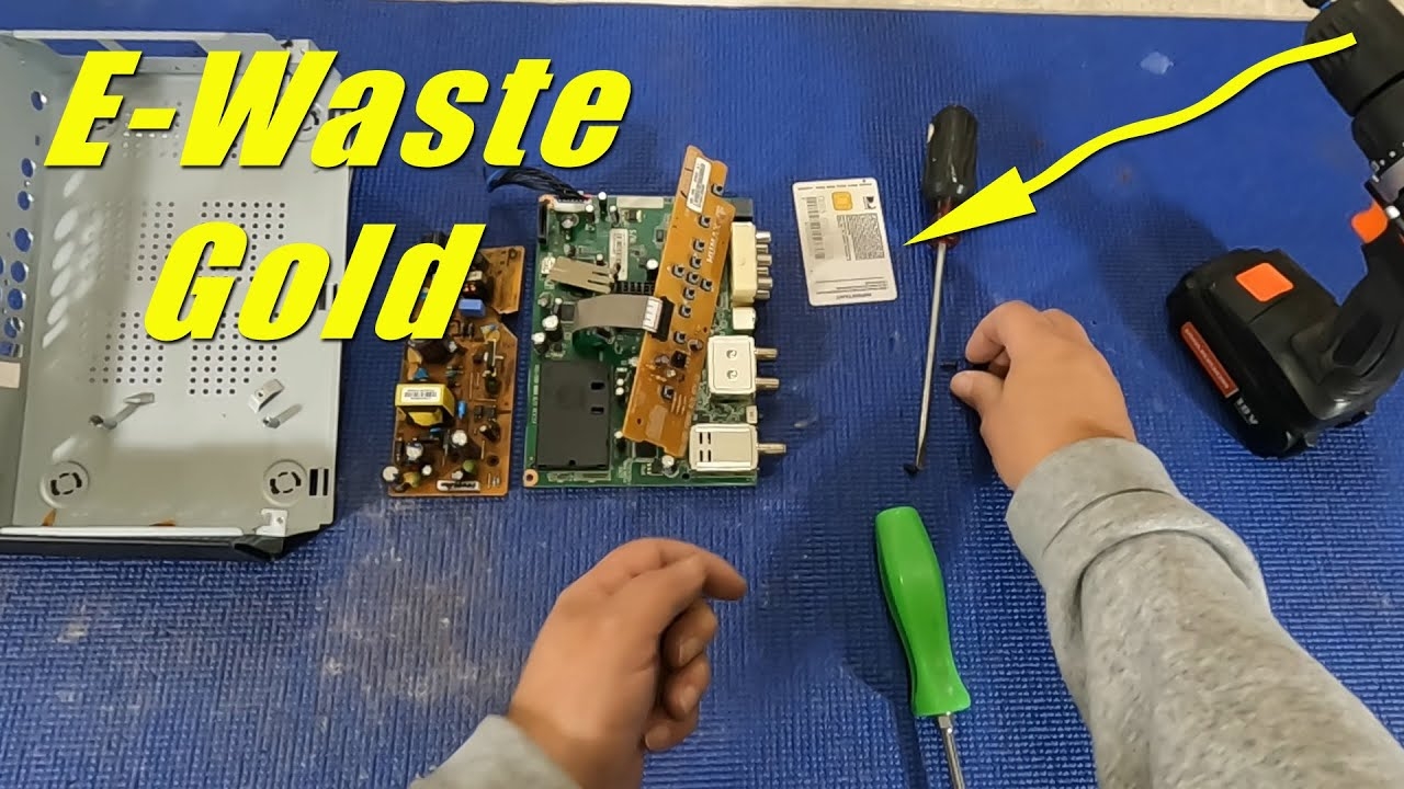 Scrapping Electronics Scrap Out A DirecTV Receiver For Gold Recovery In Two Minutes YouTube Scrapping Electronics Scrap Out A DirecTV Receiver For Gold Recovery In Two Minutes YouTube