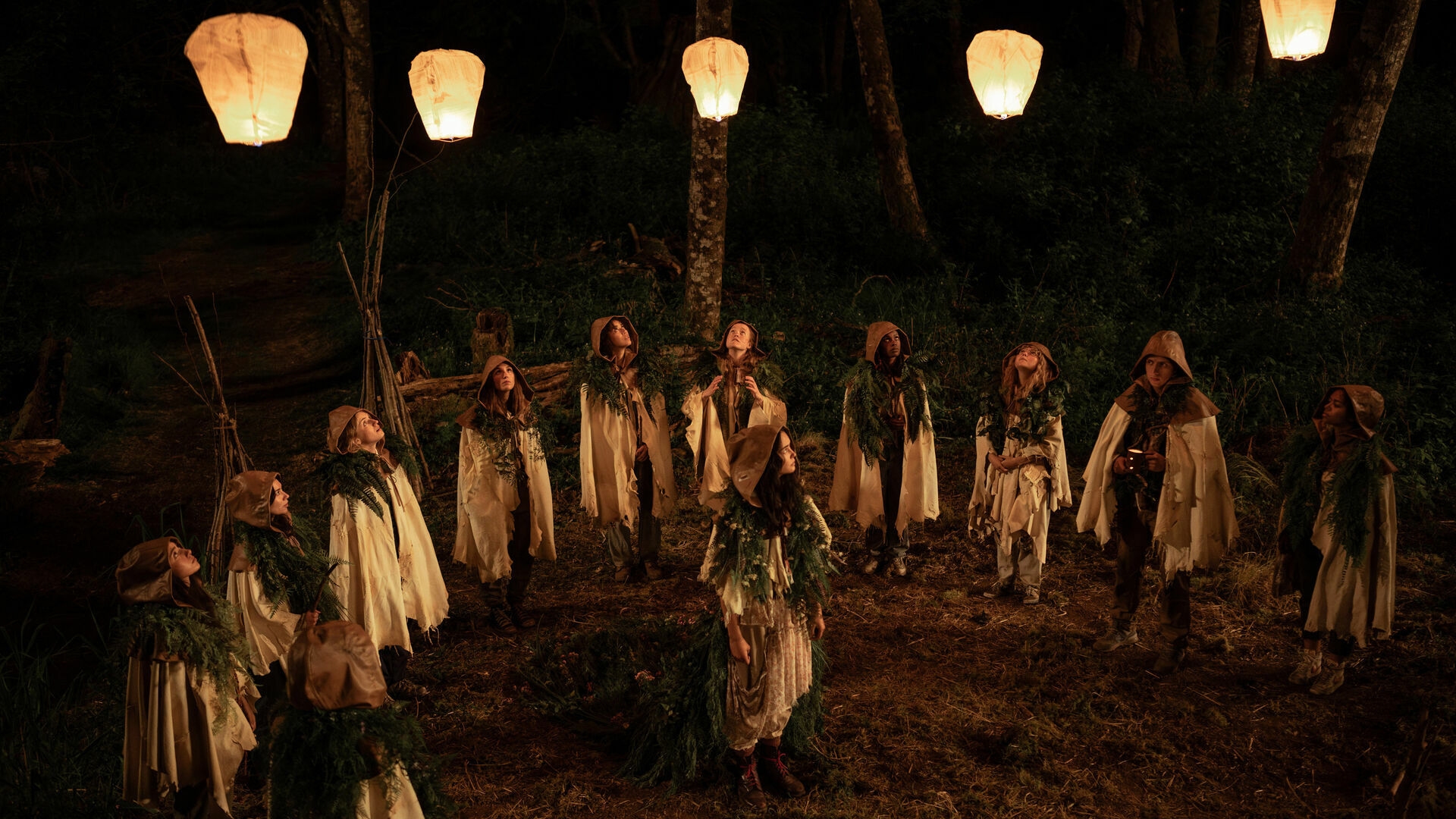 Watch Yellowjackets Season 3 Episode 1 It Girl Paramount Watch Yellowjackets Season 3 Episode 1 It Girl Paramount